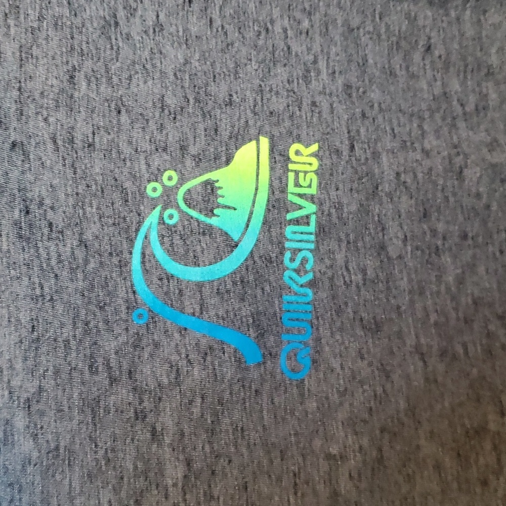 QUIKSILVER | Premium Fit Short Sleeve Tee Shirt Men's Size Large